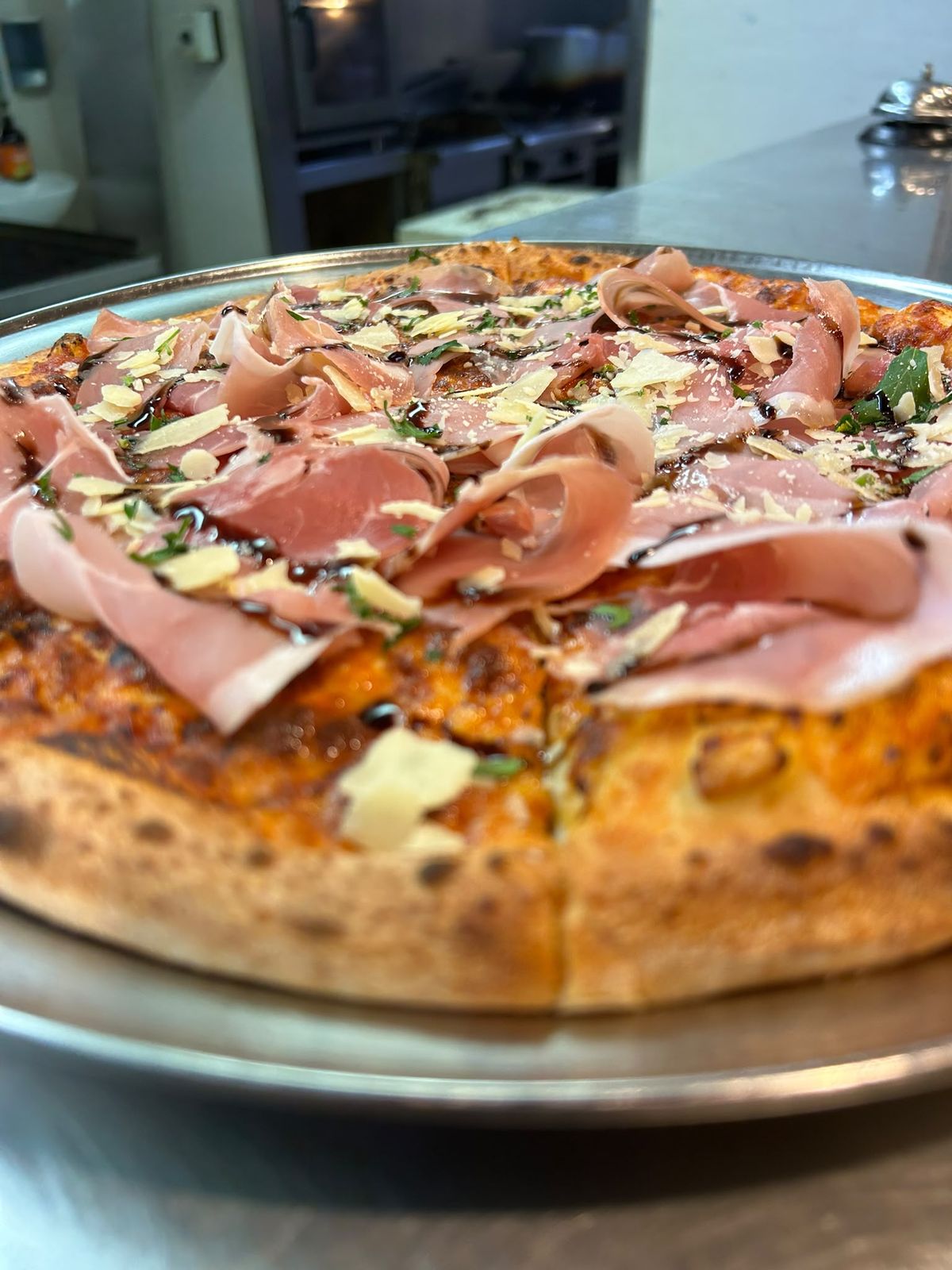 Top 6 Best Gourmet Pizzas in Hobart Available at Our Italian Restaurant